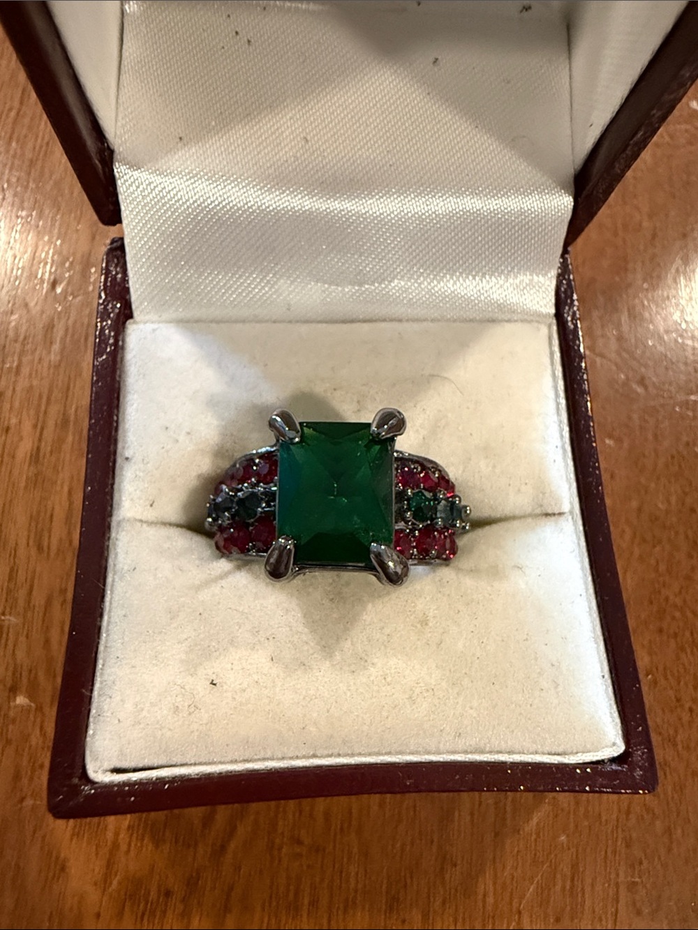 Emerald Green Square-Cut Statement Ring with Red Accent Stones